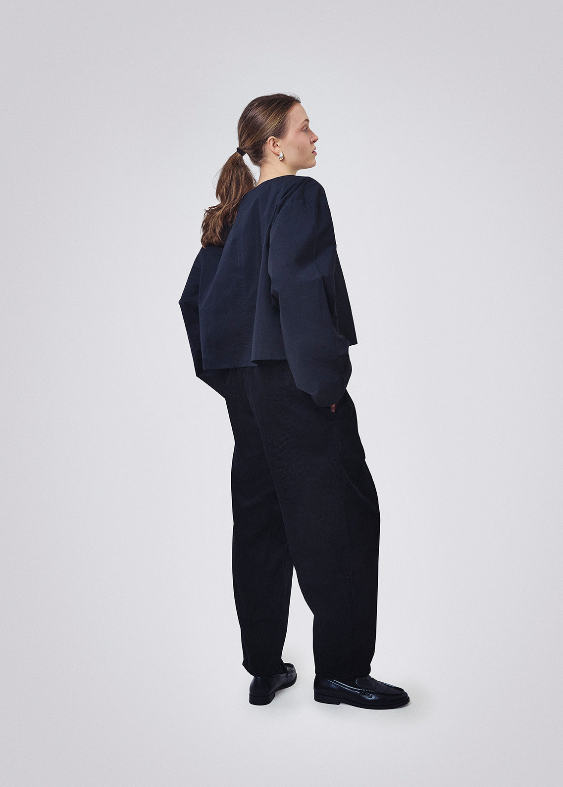 Corduroy barrel pants black