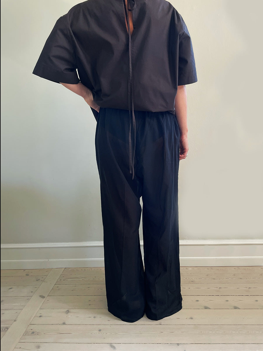 Gather pants - black